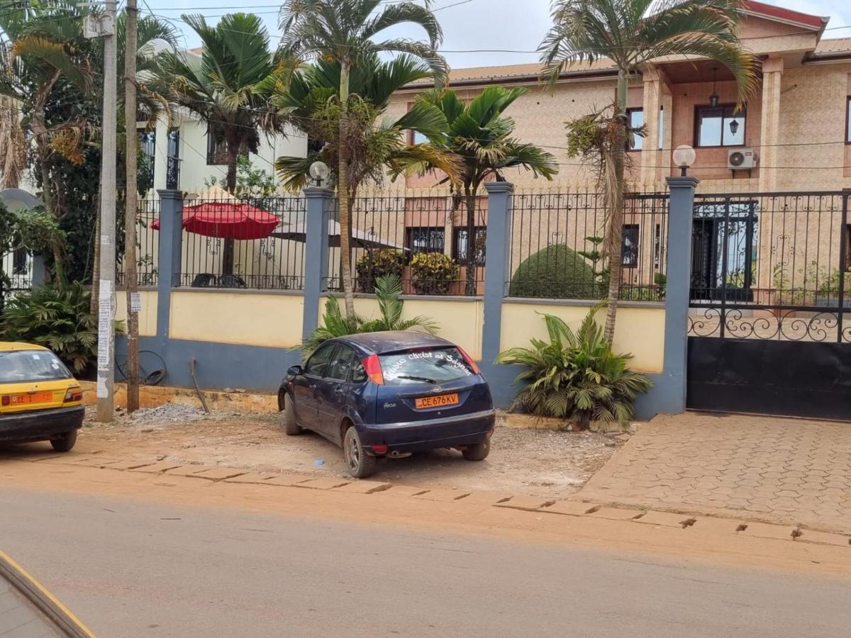 Appart Hotel Mireille Yaoundé Exteriér fotografie