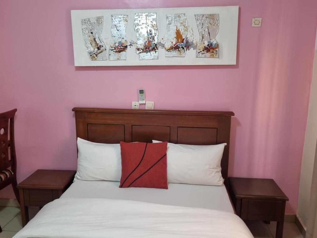 Appart Hotel Mireille Yaoundé Exteriér fotografie