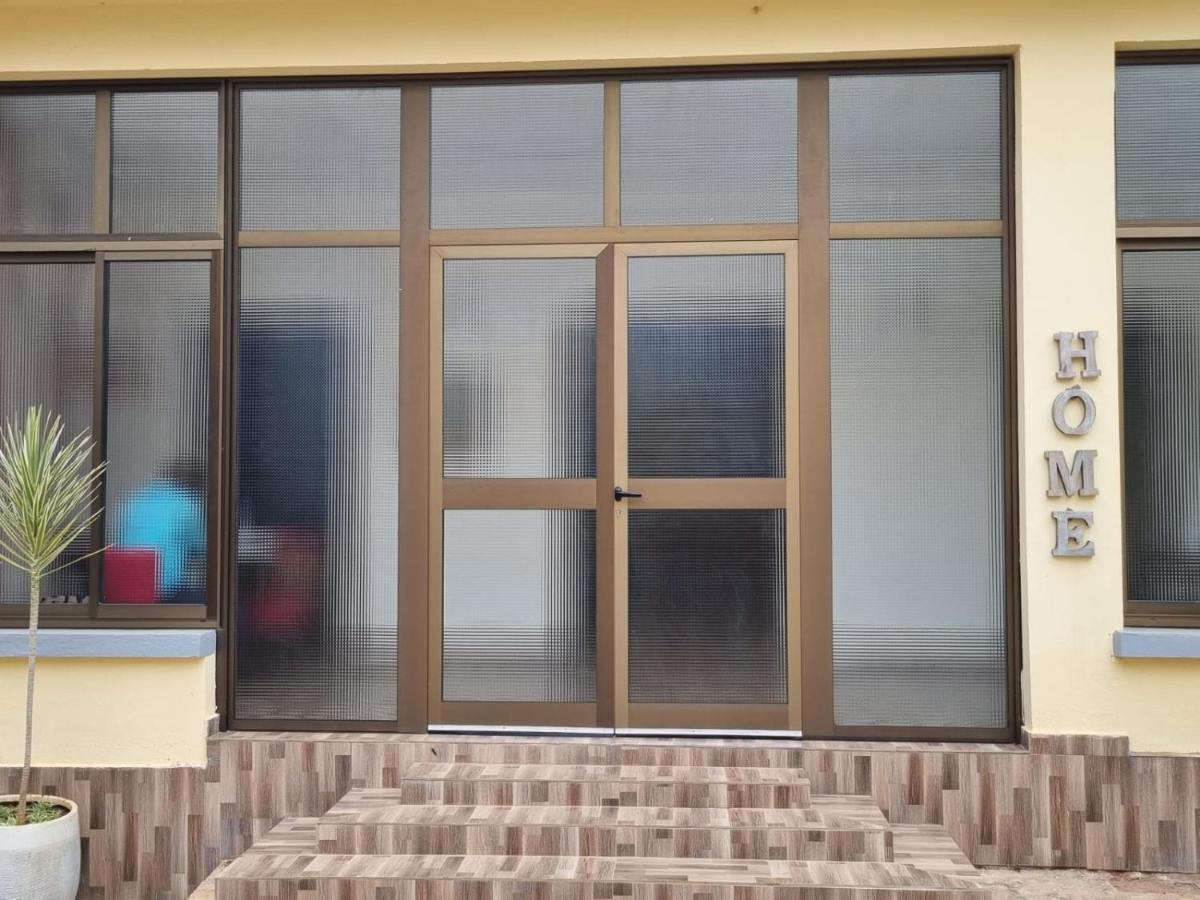 Appart Hotel Mireille Yaoundé Exteriér fotografie