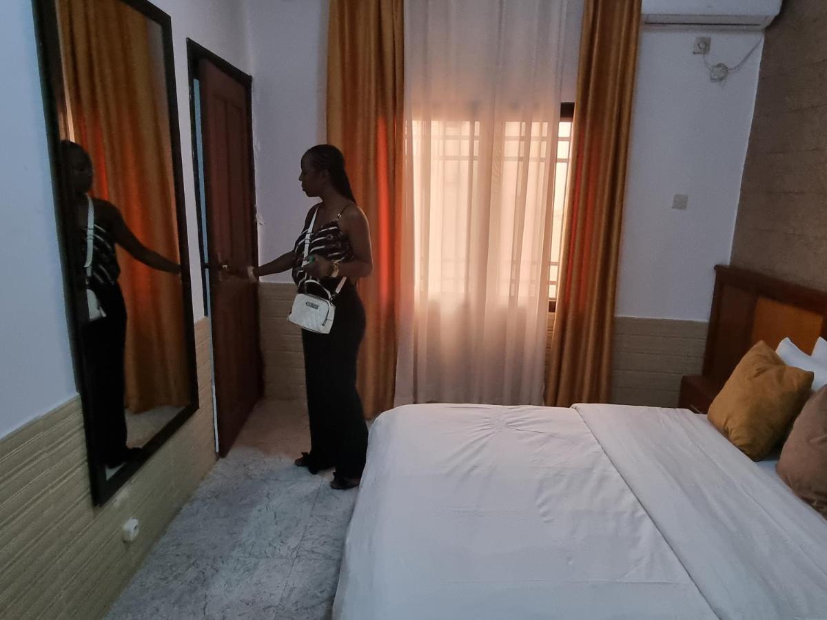 Appart Hotel Mireille Yaoundé Exteriér fotografie