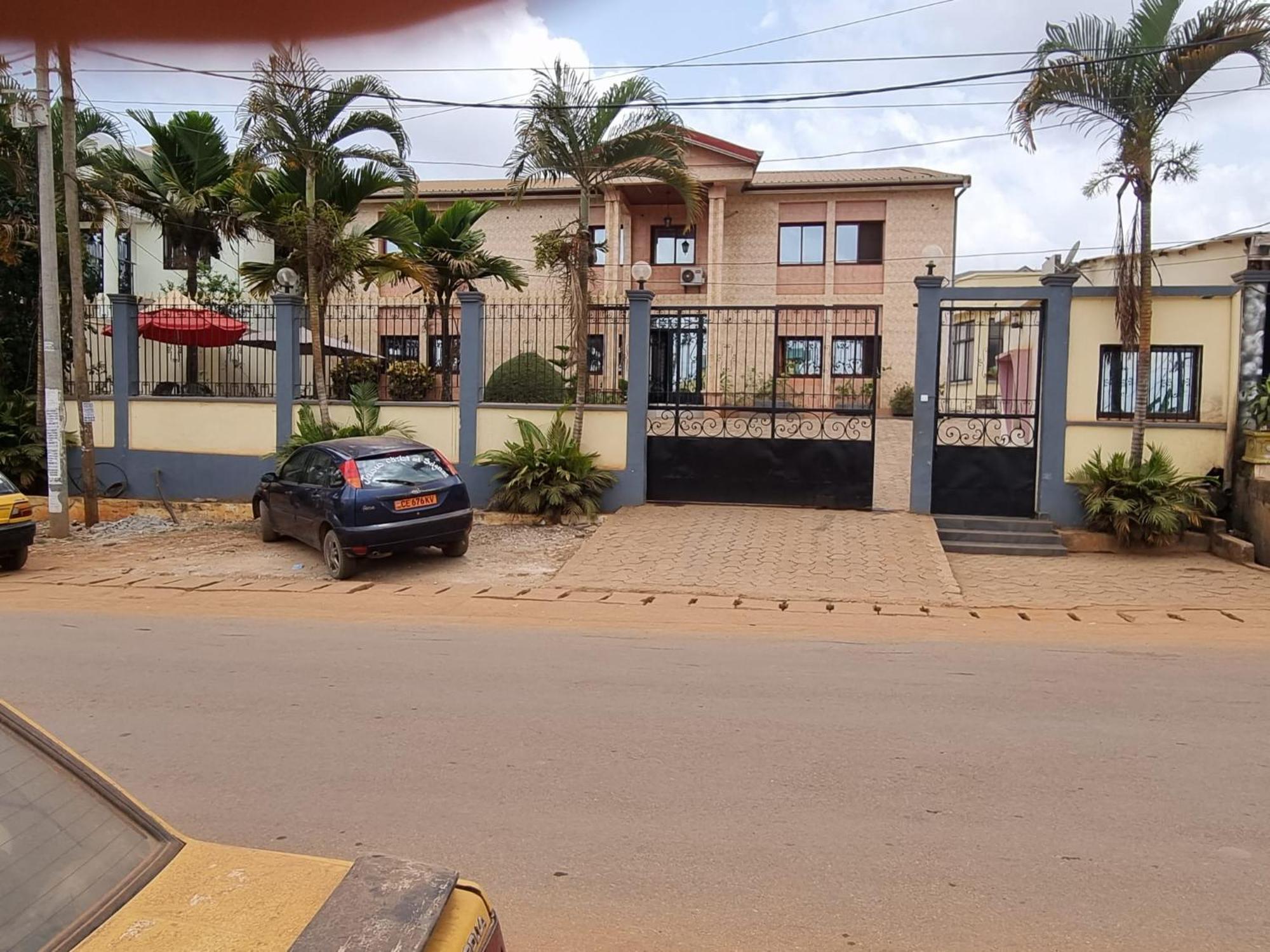 Appart Hotel Mireille Yaoundé Exteriér fotografie