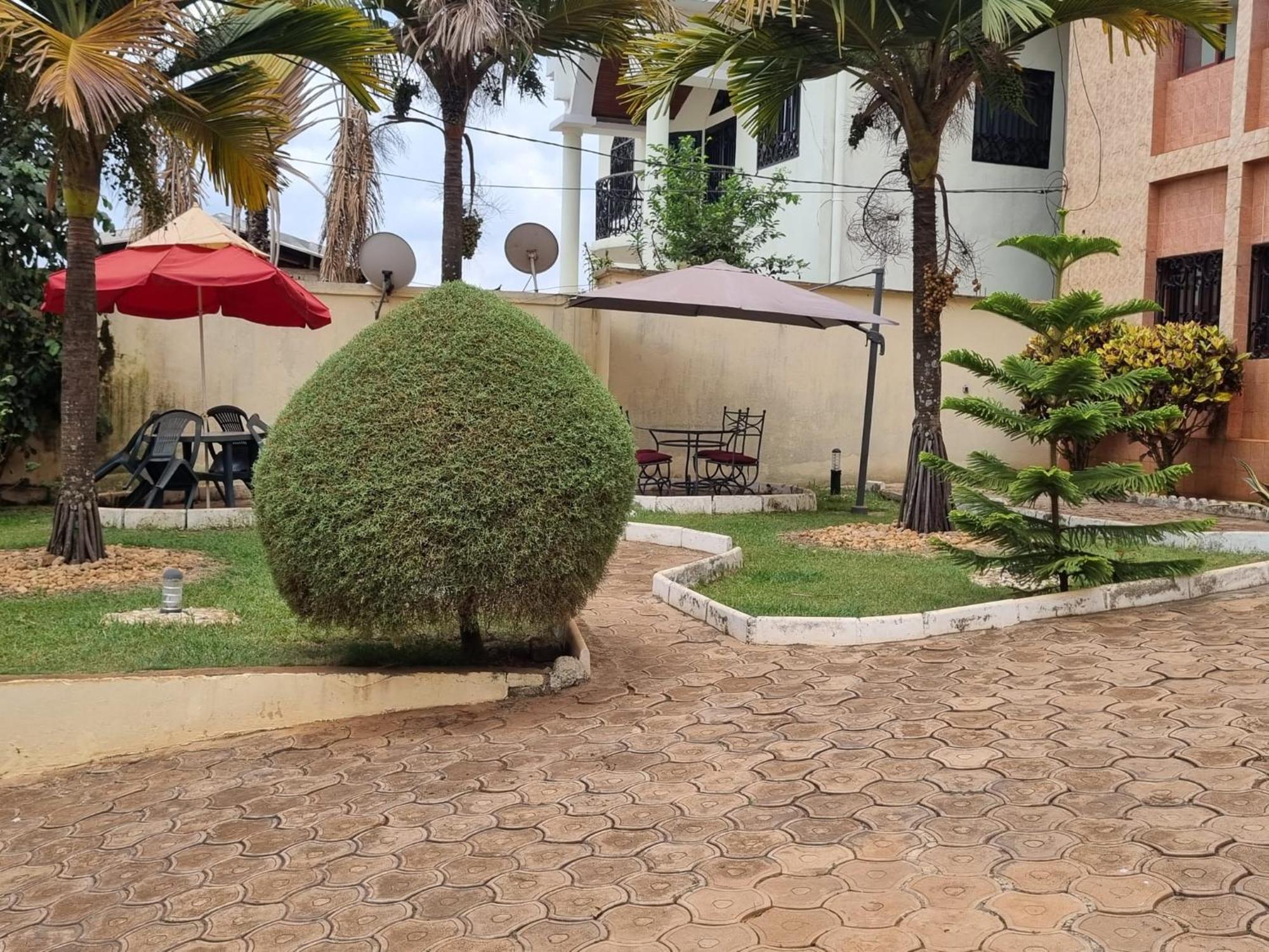 Appart Hotel Mireille Yaoundé Exteriér fotografie
