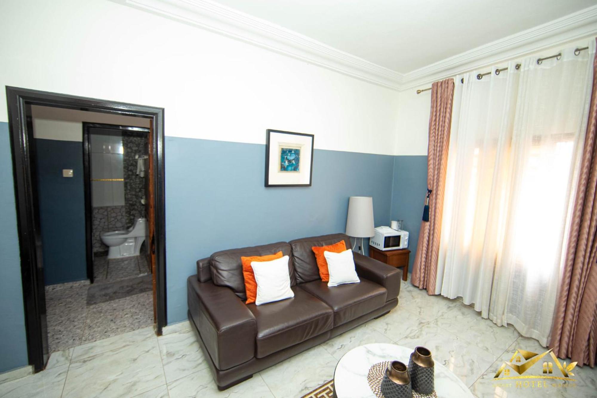 Appart Hotel Mireille Yaoundé Exteriér fotografie