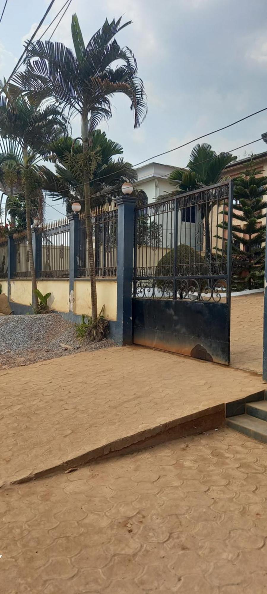 Appart Hotel Mireille Yaoundé Exteriér fotografie