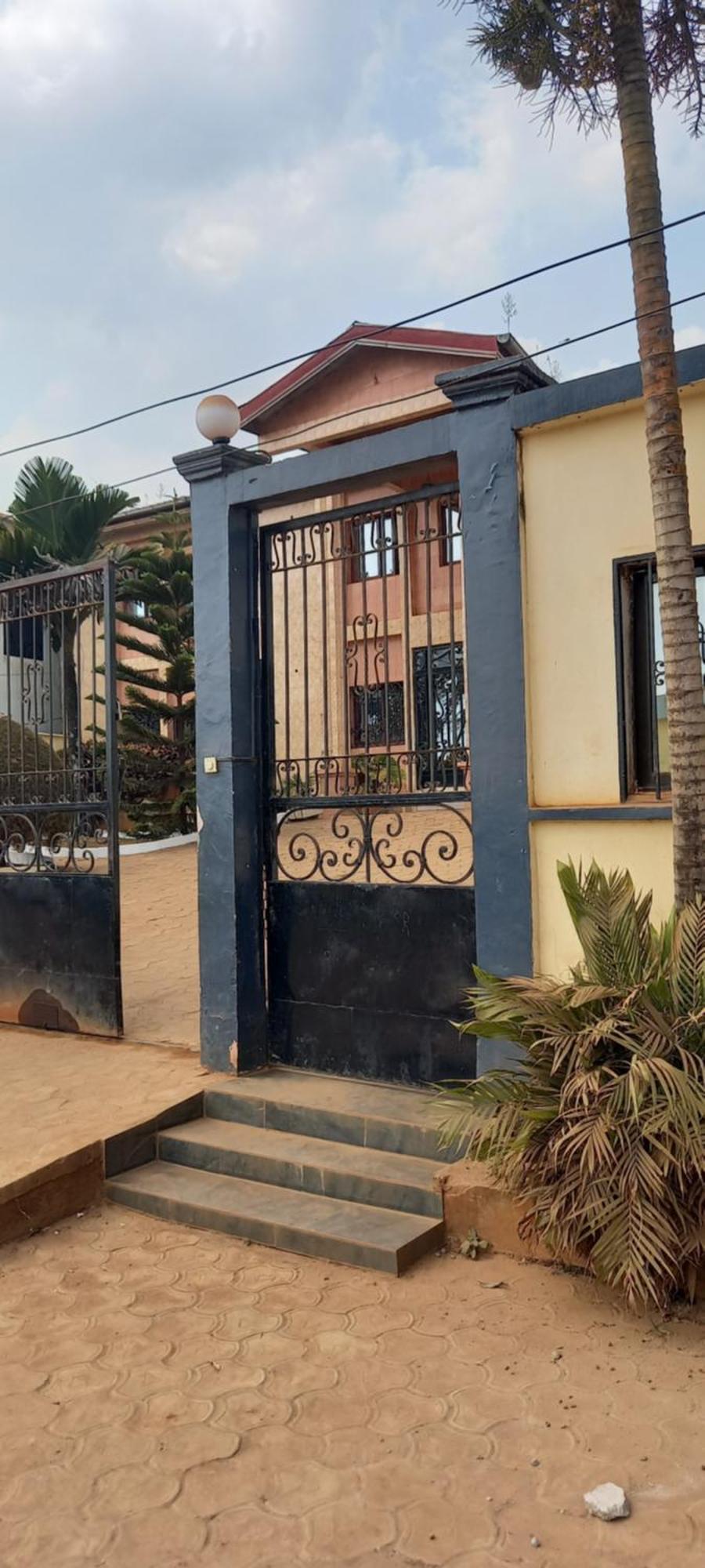 Appart Hotel Mireille Yaoundé Exteriér fotografie
