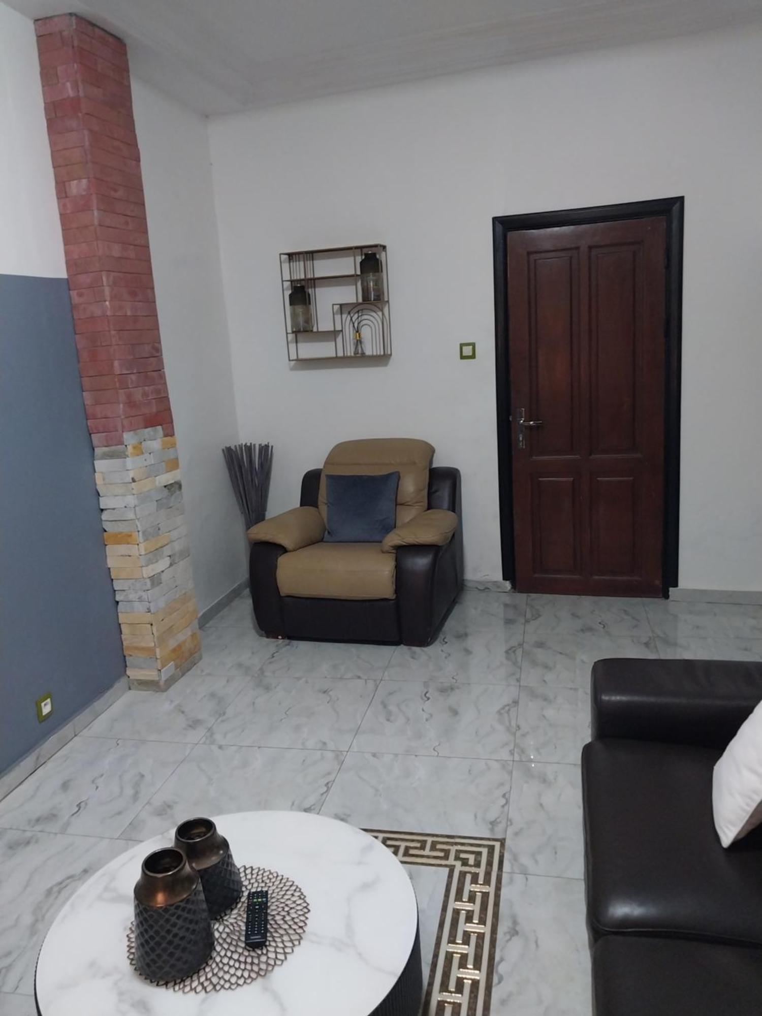 Appart Hotel Mireille Yaoundé Exteriér fotografie